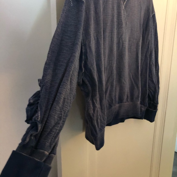 Darling blue heathered sweater - Picture 2 of 3